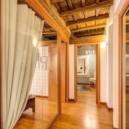 Pantheon Miracle Apartment *