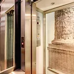 Apartment Pantheon Miracle