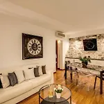 Pantheon Miracle Apartmán Řím