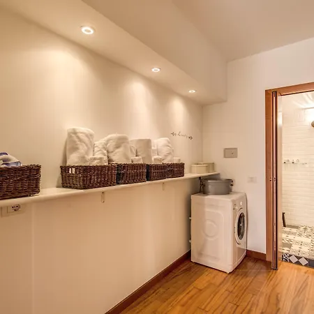 Pantheon Miracle Rome