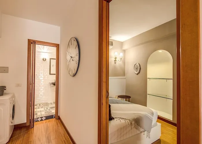 Apartment Pantheon Miracle Rom